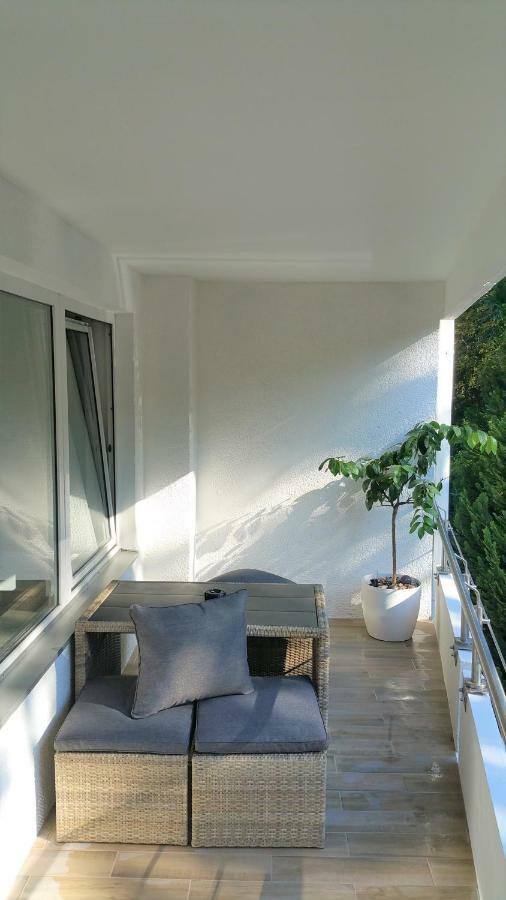 Holi Day Spa Appartement 1 Berlín Exterior foto